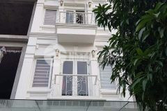 Bán nhà liền kề định công, phân lô bộ công an, ô tô tránh vỉa hè rộng, thang máy, 74m2, 10.5 tỷ