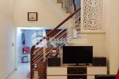 Giáp bát vị trí đẹp ở luôn gần phố ô tô 28m x 4t giá 2.3 tỷ.