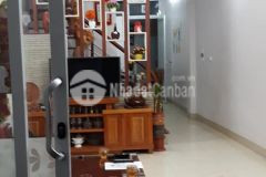 Bán nhà mặt ngõ đường giải phóng, hai thoáng, ngõ nông, 43m2, 4 tầng, giá 2.4 tỷ