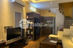 Cần bán nhà đường láng, đống đa 75m, 4t, mt 6m, 5.8 tỷ.