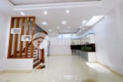 Bán nhà cực hiếm.. trường lâm,q.long biên, dân trí cao an sinh đỉnh 45m2 nhỉnh 2 tỷ