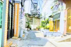 Cần bán gấp nhà trung tâm p3 gò vấp nhà 3 tầng 60m giá rẻ.