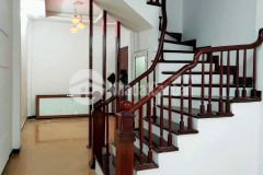 Bán gấp trung tâm quận cầu giấy nhà đẹp ở ngay 7 phòng cho thuê dt 45m nhỉnh 3 tỷ.