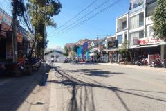 Bán đất đường nguyễn đình chiểu p9 tp. đà lạt diện tích 74,7mv 4,217,9 nở hậu 4,3m.