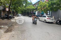 Mặt phố quỳnh mai quận hai bà 34m 3t 5xtỷ lô góc 2 mặt tiền kinh doanh