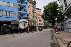 Siêu mẫu khẳng định đẳng cấp lộng lẫy sa hoa