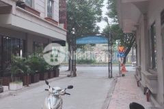 Bán nhà hoàng quốc việt, vị trí cực đỉnh, ô tô tránh, dt 64m2, 5 tầng, giá 15.9 tỷ