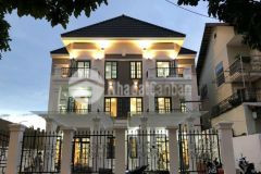 Bán như cho nhà gò vấp thiết kế hiện đại 8m x 18m,,gia 7tỷ2