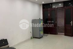 Bán siêu hót đại la dt 32m 3t mt 3m giá 2.5 tỷ hai bà trưng 0947913839