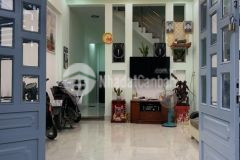 Bán nhà ngay ngã tư phan văn hớn nguyễn ảnh thủ giá chỉ 3 tỷ.