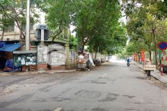 Bán gấp nhà phân lô nghĩa đô, vị trí có 1 0 2, 2 vỉa hè, mặt tiền rộng, giá siêu iêu.