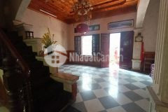 Nhà nguyễn văn cừ, hai thoáng, 80m, rộng 6m, ô tô thông, 7.9 tỷ