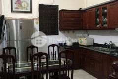 Chúng tôi cần bán nhà thanh nhàn, 1 bước ra đường ô tô tránh 38 m2 5, 5 tầng, mt4m, giá 3.7 tỷ