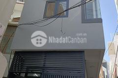 Nhà đẹp 3 tầng, 18m2, rất gần mặt tiền, trung tâm phú nhuận, phan xích long