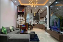 Bán nhà ngọc thụy 48m2 ô tô đỗ cửa 20m ô tô tránh 4.2 tỷ