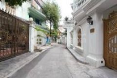 Bán nhà nghĩa đô, cầu giấy cách phố nguyễn đình hoàn dt50m mt 3,5m 3 tầng giá 3 tỷ.