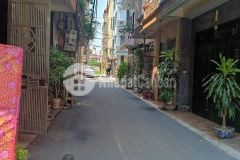 Tài chính nhỉnh 3 tỷ sở hữu nhà phố lê lợi hà đông kinh doanh ô tô, 41m, mt 4m.