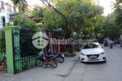 Bán nhà cầu giấy dt40m mt 4m 4 tầng xe ba gác lô góc 4tỷ.