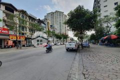 Cần bán nhà mặt phố vũ phạm hàm yên hoà cầu giấy.