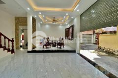 Bán nhà đẹp 7 tầng kinh doanh phố tôn thất tùng đống đa giá 12.52 tỷ