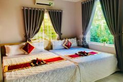 Bán gấp khách sạn 40 phòng mặt tiền thùy vân view biển trực diện