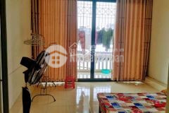 Bán nhà mặt ngõ 81 lạc long quân 35m2, 2 tầng kinh doanh nhỏ giá 2 tỷ 9