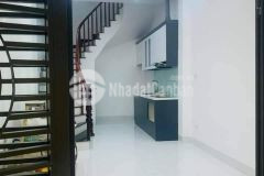 Bán gấp nhà đẹp cầu giấy 33m2x 5t full nội thất gần phố giá nhỉnh 3 tỷ