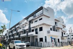 Nha phô măt tiên sông the pearl riverside. tt 3.3 ty sơ hưu ngay. hơp đông thuê 3 năm