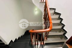 Bán gấp nhà phố nguyễn chí thanh, chỉ 5 tỷ, ô tô.