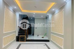 Chùm hoa cầu giấy ô tô đỗ cổng ngập tràn tiện ích dt38m2 5t mt7.2 giá chào 4.3 tỷ