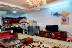 Bán nhà mặt phố thịnh quang, kinh doanh, rộng rẻ hiếm, 85m2, 5,85 tỷ.