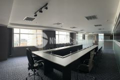 Cho thuê văn phòng đường nguyễn văn linh, sàn lót thảm, sẵn vách kính, office danang