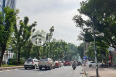 Bán tòa nhà mặt phố hoàng quốc việt, dt 192m2 x mt 6.2m, 7 tầng thang máy, giá 61.8 tỷ