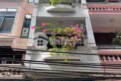 Bán nhà phân lô đường võ chí công cầu giấy 5 tầng 6 phòng ngủ gần ô tô đỗ.