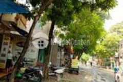 Nhà vị trí đẹp mặt phố đông mỹ giá 94 triệu một mét....