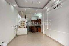 Tôi cần bán nhà như hình đường thanh liệt, hai thoáng, 36m2, 5 tầng, giá 2.8 tỷ