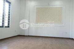 Giảm giá mùa dịch bán nhà 5 tầng, 47m, chỉ 1.95 tỷ gần eco home phúc lợi