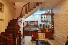 Nhà phố phùng chí kiên đẹp cần bán gấp giá nhỉnh 5 tỷ, 45m2, ngõ rộng cực thoáng