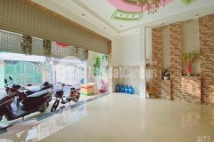 Nhà mặt tiền, 241m, 3 tầng, 13.5 tỷ. trung mỹ tây quận 12