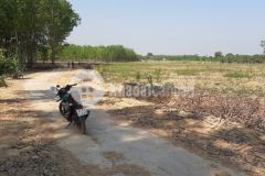 Bán đất nền chính chủ, sổ sẵn, mặt tiền đường bê tông, cách ql14 chỉ 2km. giá đầu tư