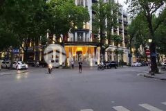 Bán biệt thự lô góc tây linh đàm vị trí đắc địa,340m2 mặt tiền40m.5 tầng thang máy.gía cực sốc