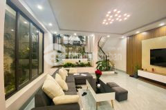 Nhà đẹp nguyễn sơn, ô tô thông, 55m, 5 tầng, mt 4m, 6.3 tỷ