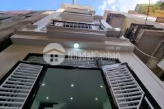 Chung cư mini hoàng ngân mới tinh,9 pòng cho thuê đẹp như tranh ô tô đỗ cửa sổ đỏ phân lô