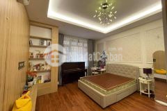 Bán nhà phố trung kính 55m2, 5 tầng, ô tô đỗ cửa, lô góc, giá 7.6 tỷ