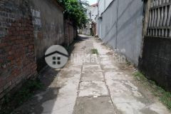 Bán đất 80 m2 có 4 phòng trọ tại mao dộc phượng mao giá 2,35 tỷ. lh 0388153811