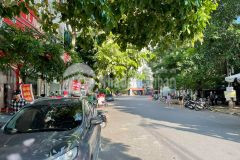 Bán nhà phân lô mỗ lao 2 mặt tiền, 2 vỉa hè đường ô tô tránh, 75m27t thang máy