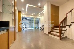 Cực hiếm nhà 5 tầng thái hà vỉa hè kinh doanh ô tô 16 đỗ cửa