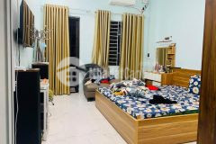 Chính chủ bán gấp nhà đẹp ở ngay xuân la, dt 49m, mt 5m, đầy đủ công năng, 3 tỷ nhỉnh.