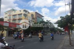 Nhà mặt tiền giá hxh khu vip tên lửa 125m2 chỉ mười mấy tỷ