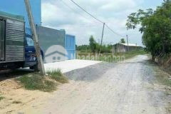 Bán đất đức hòa đường 824 diện tích 4002 giá giá 2 tỷ 200tr.